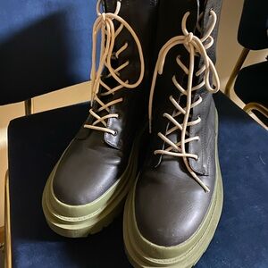 Cool planet by steve madden combat boots